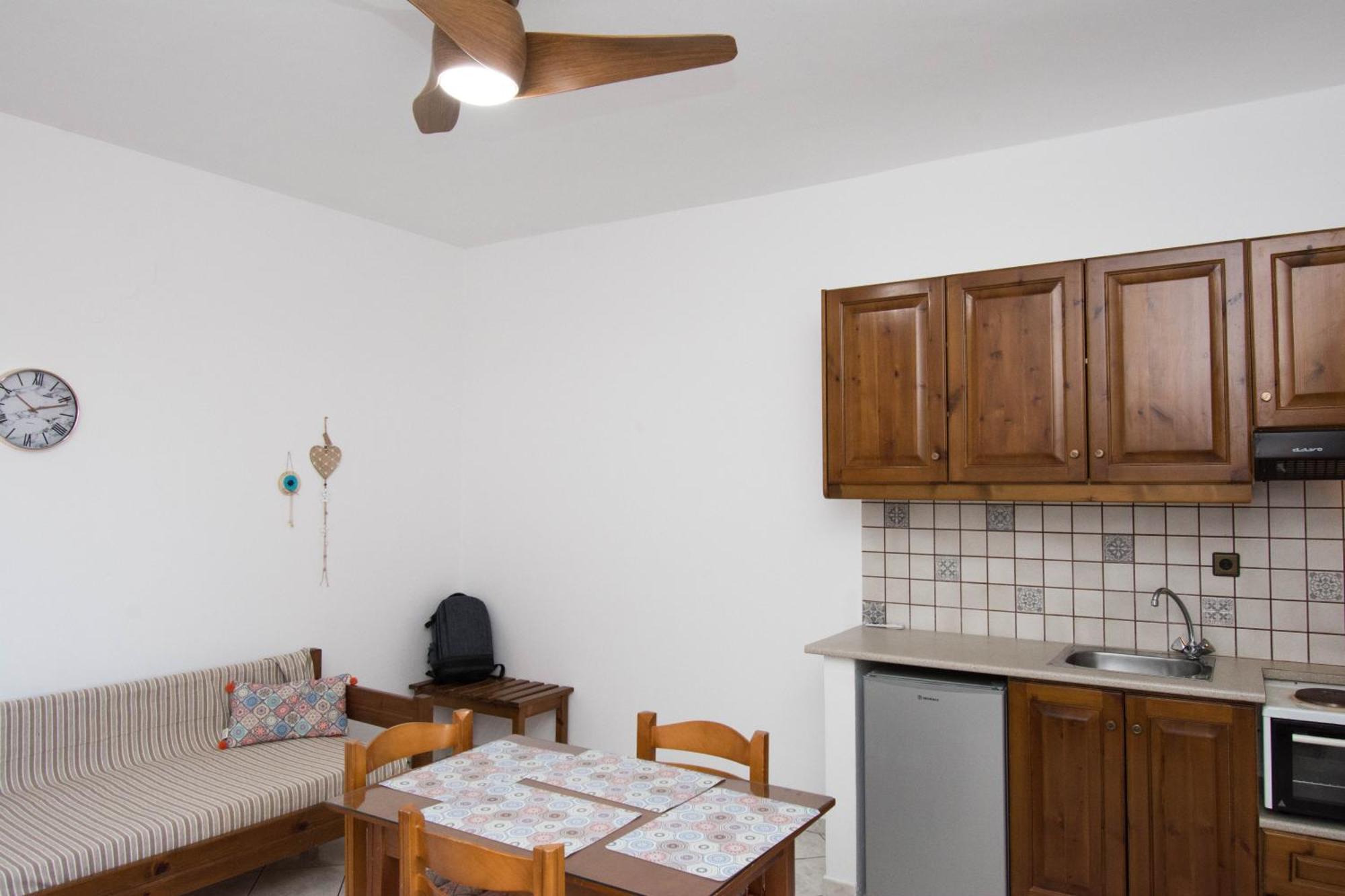 Rena Apartments Γούβες Εξωτερικό φωτογραφία
