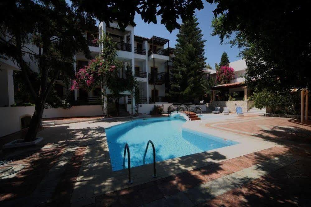 Rena Apartments Γούβες Εξωτερικό φωτογραφία